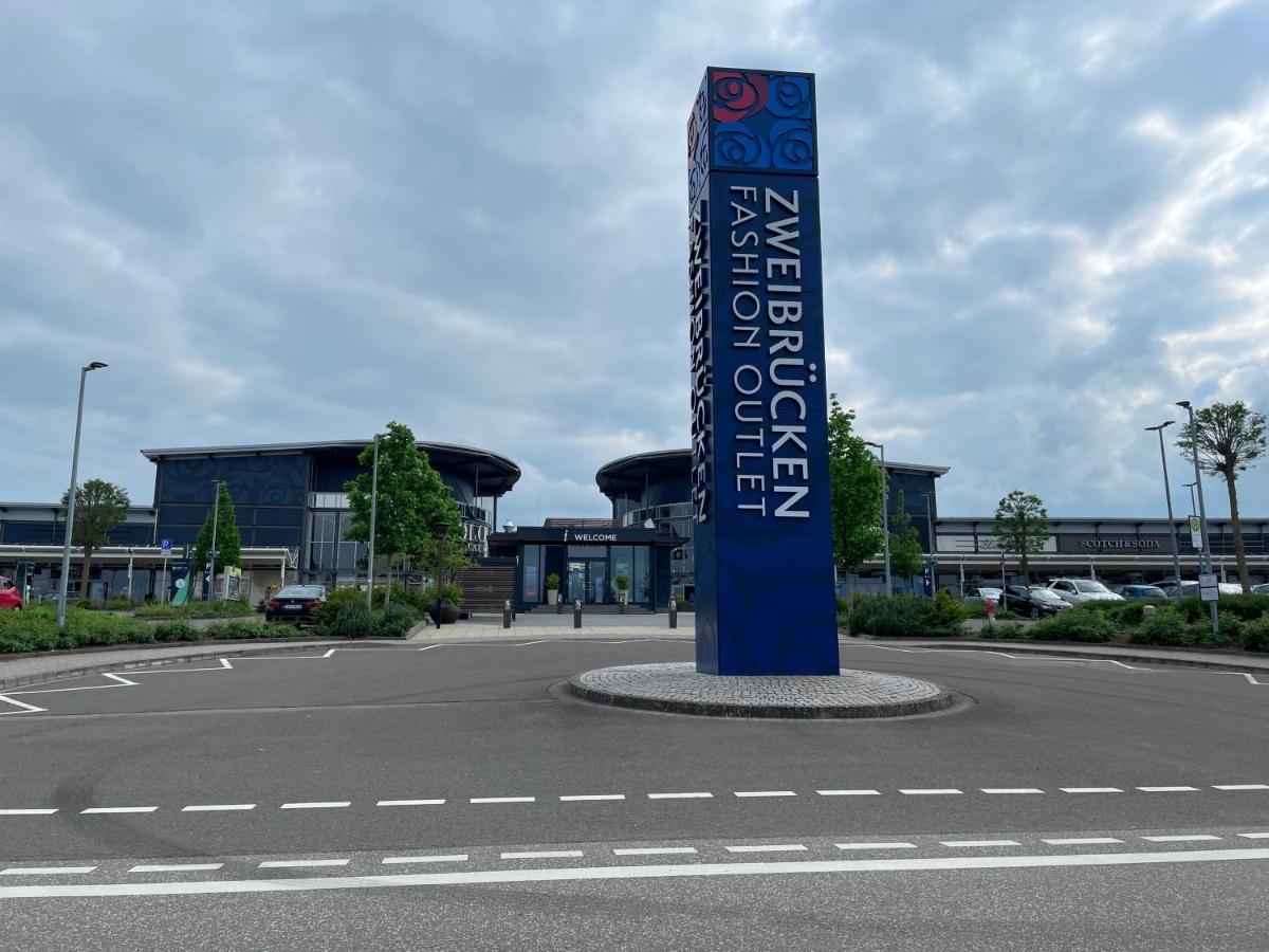 Schuhpartment Am Pfaelzer Wald Naehe Outlet Center Zweibruecken Lejlighed Pirmasens Eksteriør billede